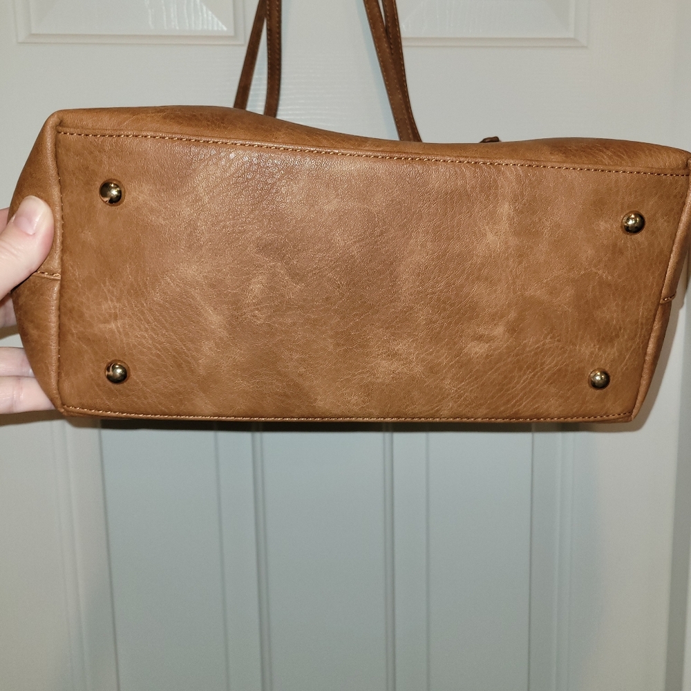Urban Expressions Handbag - Picture 3 of 6
